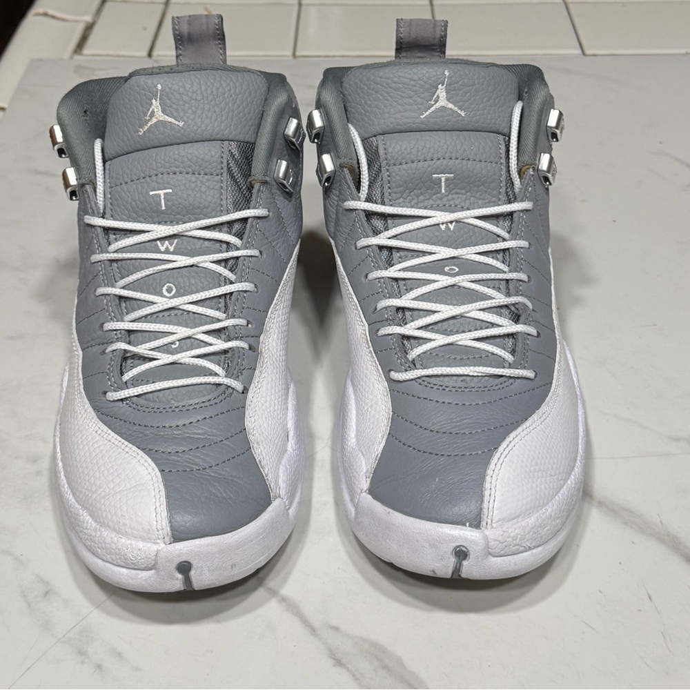 Air Jordan 12. “Stealth” Gray and White